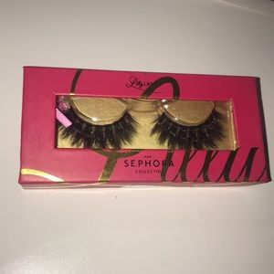 New “Mykonos” Lilly Lashes